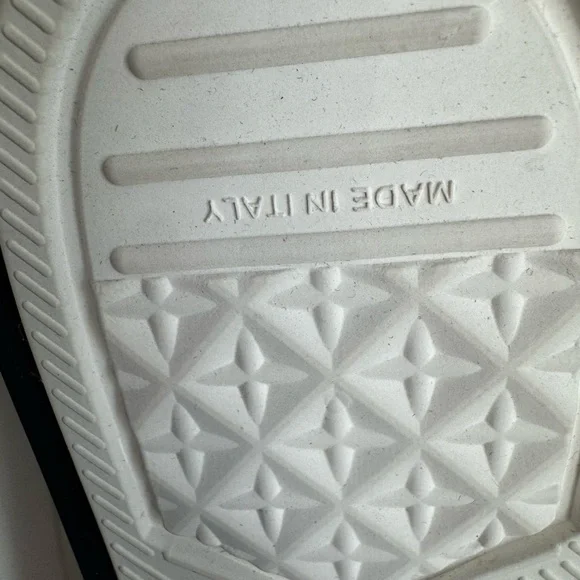 Dior Walk'n'Dior Platform Sneaker in stone grey sz 40 US 10 NWB $1,150 - Picture 15 of 16